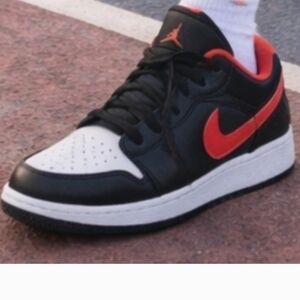 Air Jordan 1 Low‎ Top GS Sneaker Shoes Kids Size 7